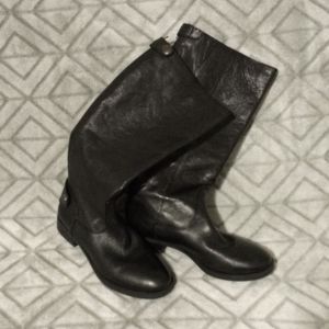 Arturo Chiang Boots 8M